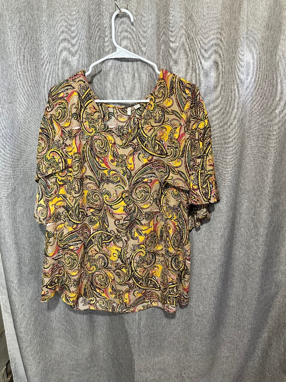 C. Est. 1946 Vibrant Paisley Flutter Sleeve Blouse Plus Size 18/20W